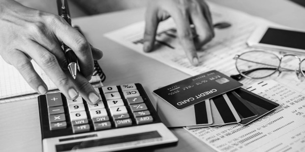 Derecho Concursal / Segunda Oportunidad / Abogados Deudas Santa Coloma de Gramenet · Reunificar / Reunificación de Deudas Tarjetas de Crédito / VISA