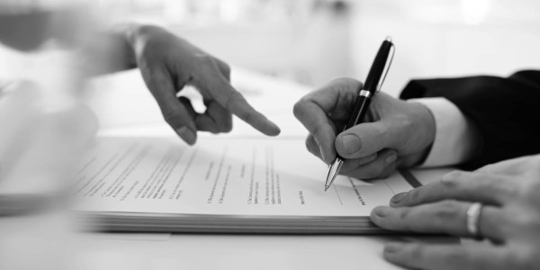 Derecho Inmobiliario / Abogados Inmobiliarios en Santa Coloma de Gramenet · Asesoramiento en Hipotecas