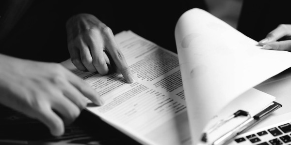 Derecho Laboral / Abogados Laboralistas en Santa Coloma de Gramenet · Extranjería y Permisos de Trabajo
