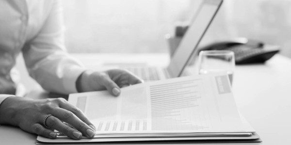 Derecho Mercantil / Abogados Mercantilistas Santa Coloma de Gramenet · Investigaciones de Due Diligence en Procesos de Compra y Venta de Empresas