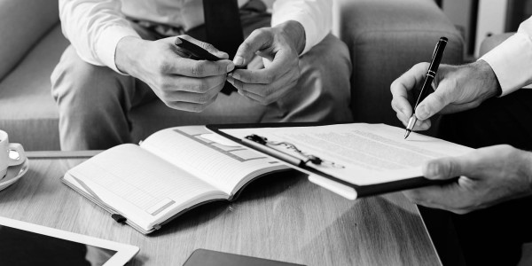 Derecho Sucesorio / Abogados Herencias y Testamentos en Santa Coloma de Gramenet · Asesoramiento / Aceptación / Renuncia Herencias